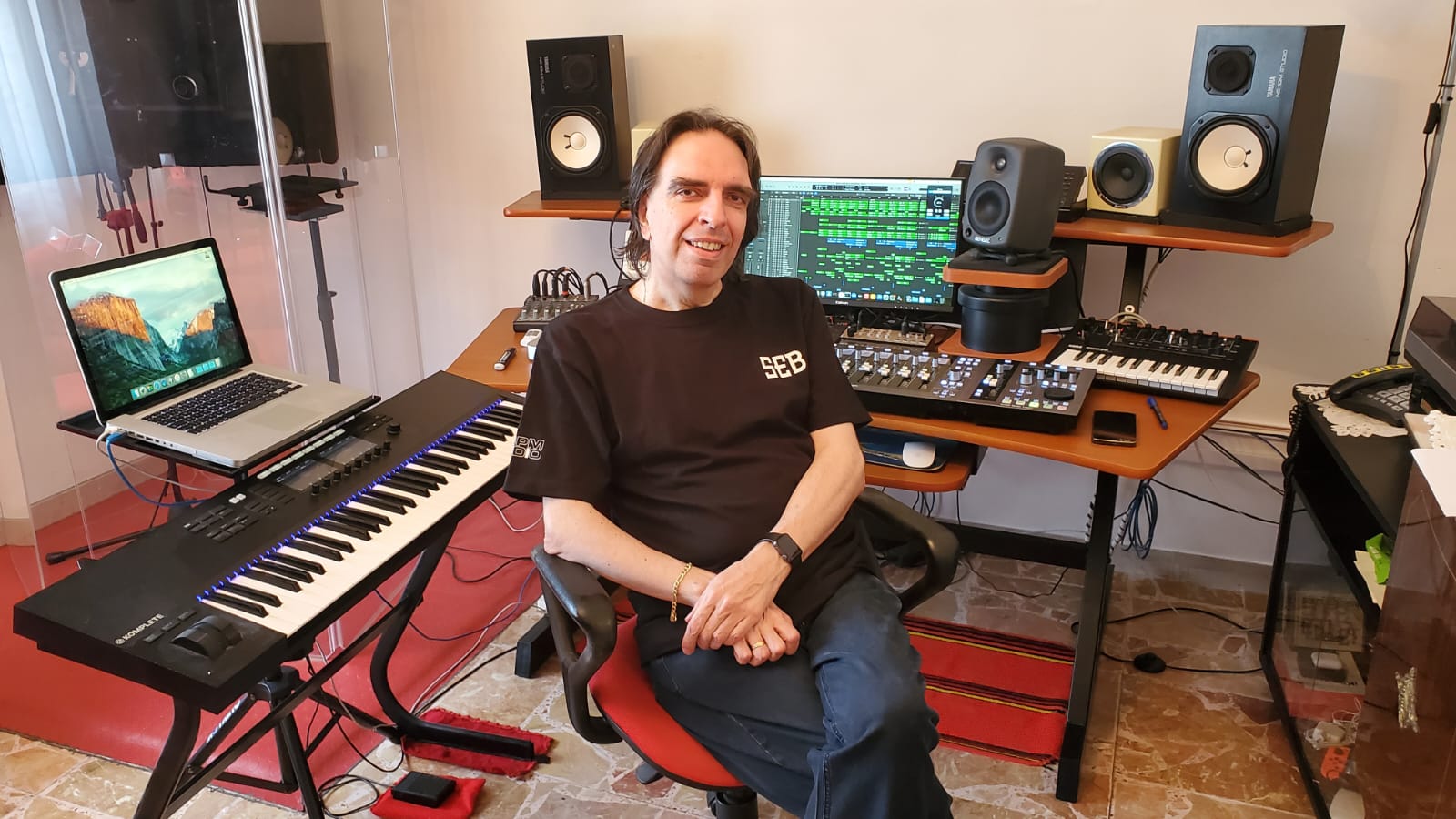 7a677eea-8a85-4f29-9d86-d3ccaab26773